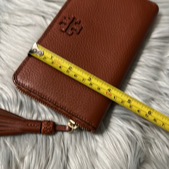 Tory Burch wallet with dust bag and shopping bag - Picture 4 of 14
